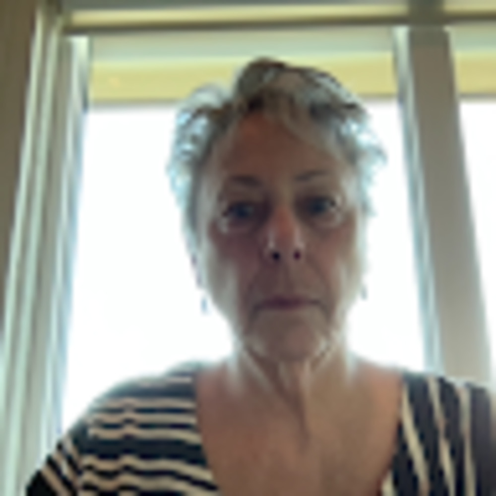 Meet your Posher, Denise